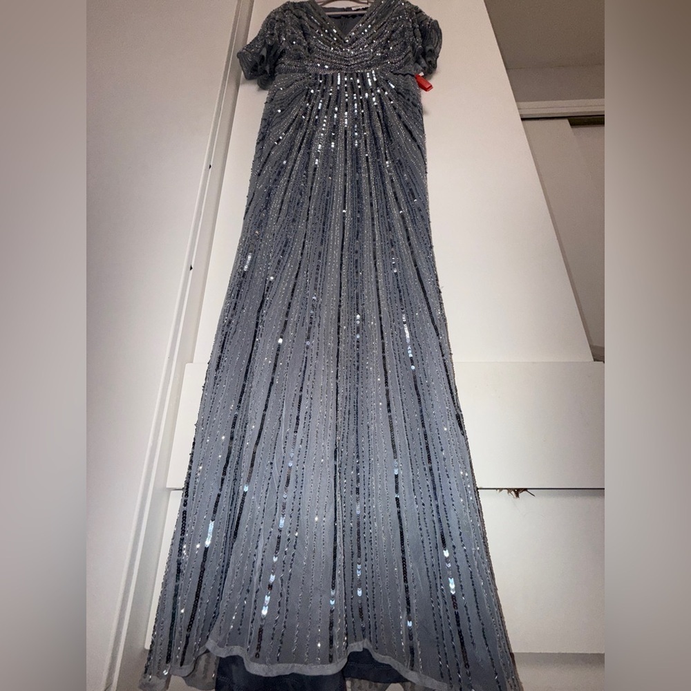 NWT |Mac Duggal 93583 Slate Blue Grey Sequined V Neck Cape Sleeve Gown Size 10 - Picture 10 of 16